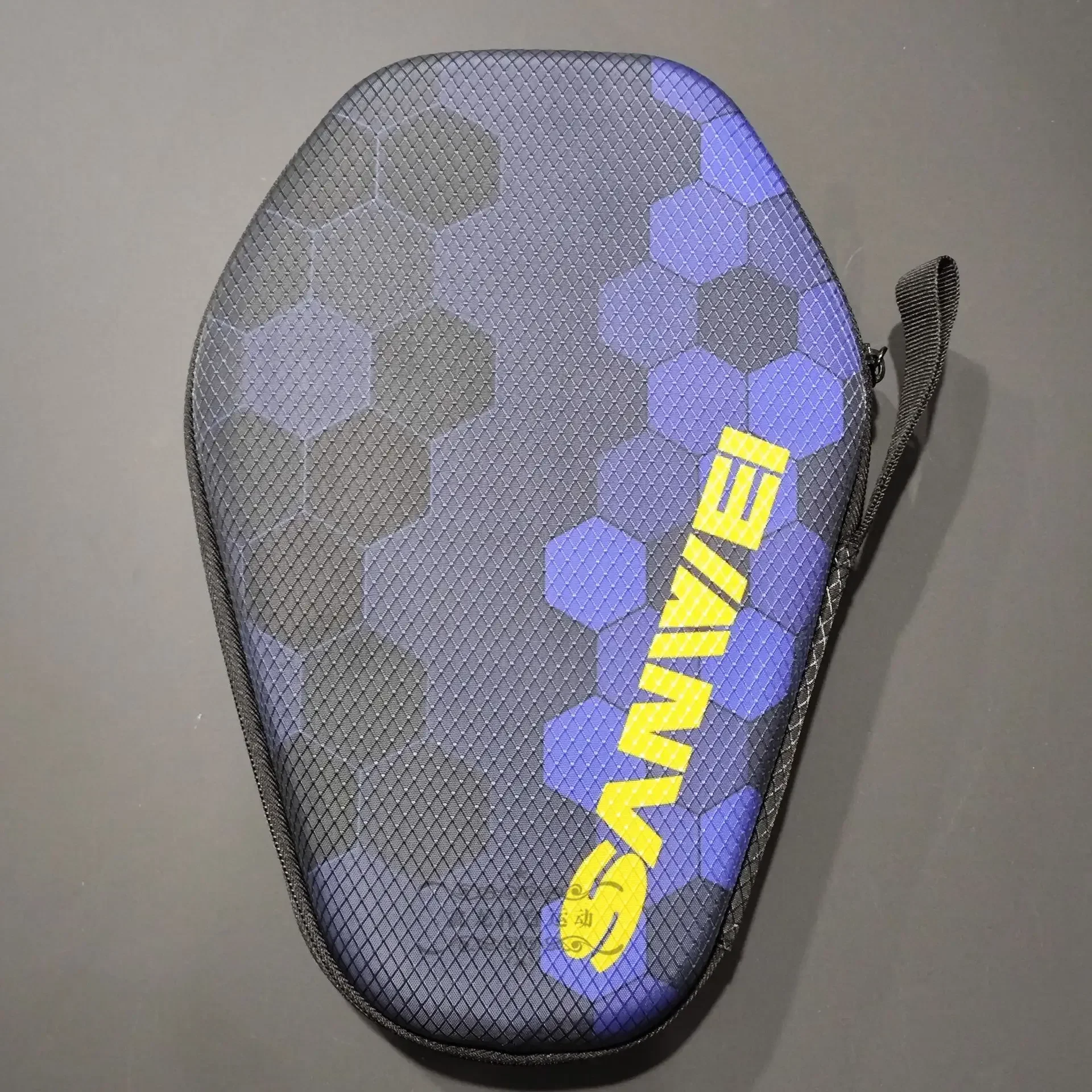 SANWEI ハードシェル卓球ラケットケース正方形/ひょうた - Table Tennis Kit Bag のレビューと価格