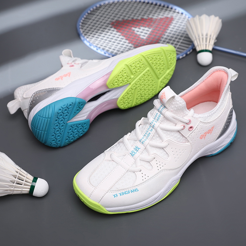プロのバドミントンシューズ通気性のある滑り止め卓球シューズ男 - Table Tennis Shoes のレビューと価格