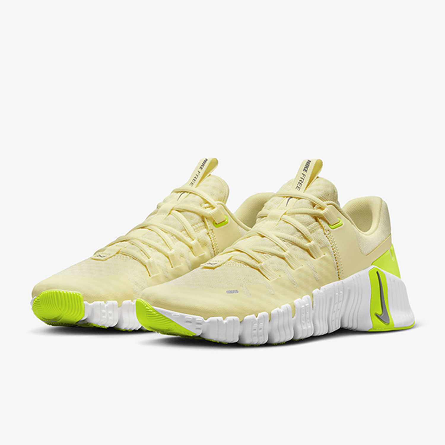 ナイキ 正規品 フリー メトコン 5 新品 ユニセックス ト - Nike Shoes Free Metcon 5 のレビューと価格